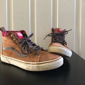 Sk8-Hi MTE High Top Vans